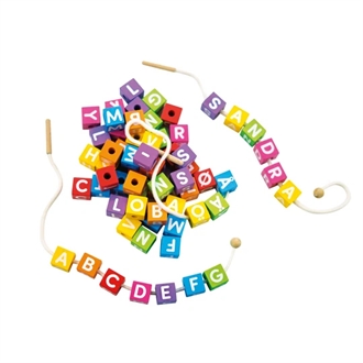 Træperler med bogstaver, 63 stk.