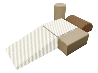 Store skumklodser – legeplads beige